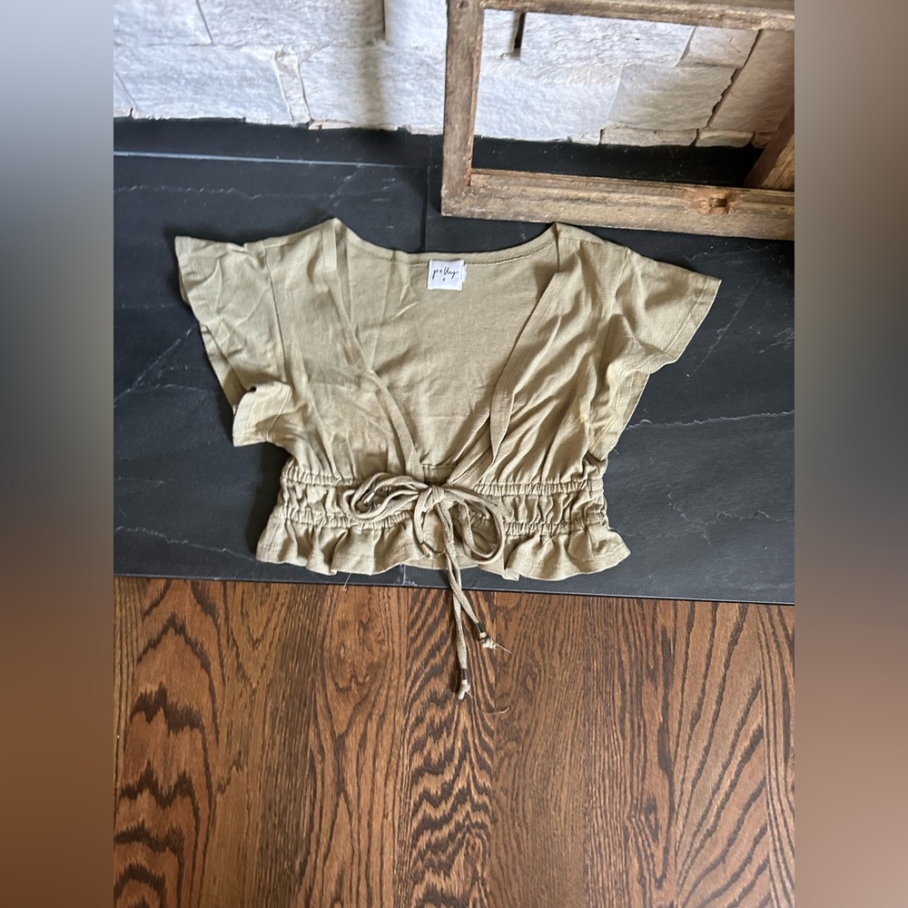 Princess Polly crop top
